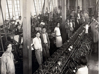 trabalhadores em industria textil